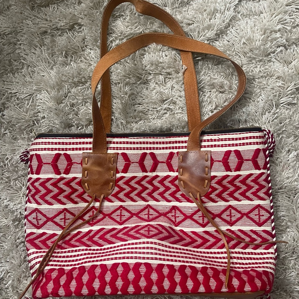 Noonday Collection St. Lucia bag. Used once. Beautiful hand stitched bag.